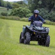 This new unit delivers the functionality of a six-wheel drive vehicle workhorse SSV and enhances the comfort and control of the original Can-Am Traxter