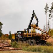 The 165 is said to boast features better known on forwarders